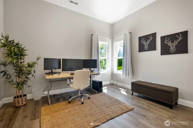 $2,100 | 33023 Pacific Place, Unit B, Black Diamond, WA 98010