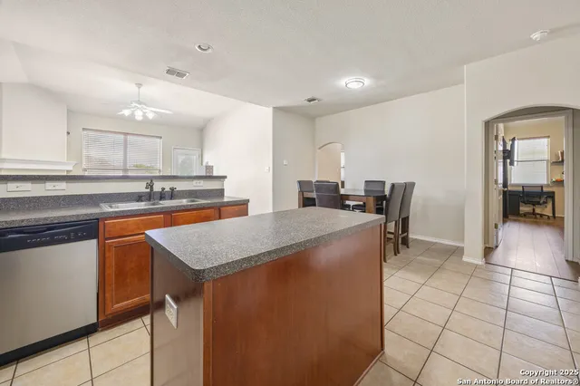 $1,800 | 5704 Mahogany Bay, Schertz, TX 78108