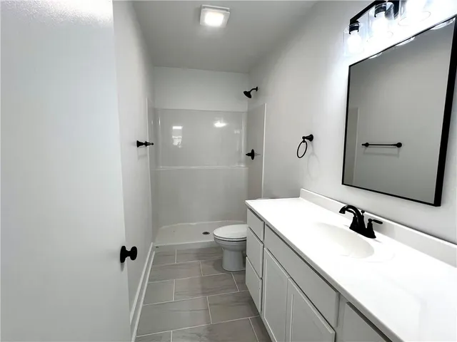 $255,000 | 2809 Live Oak Drive, Gretna, LA 70056