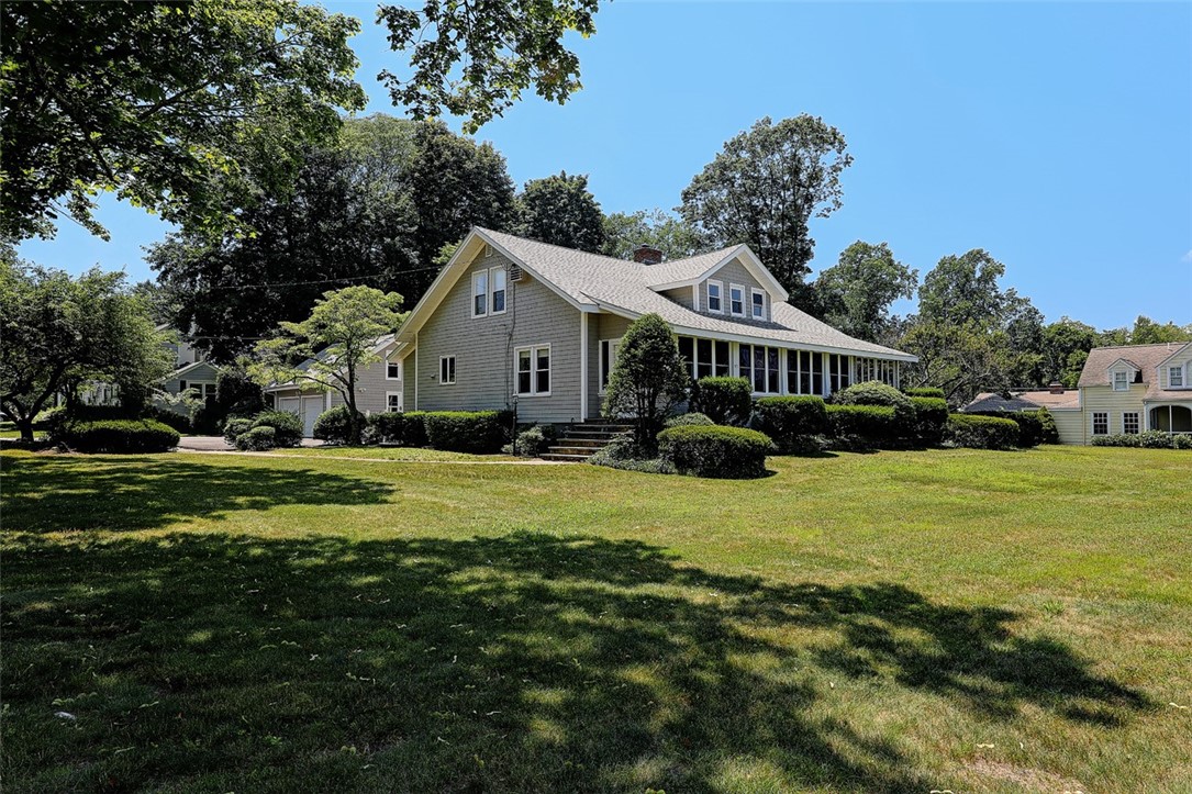 95 Mathewson Road Barrington, RI 02806 - Photo 1 of 6
