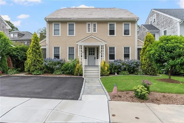 $10,000 | 23 Pell Street, Newport, RI 02840