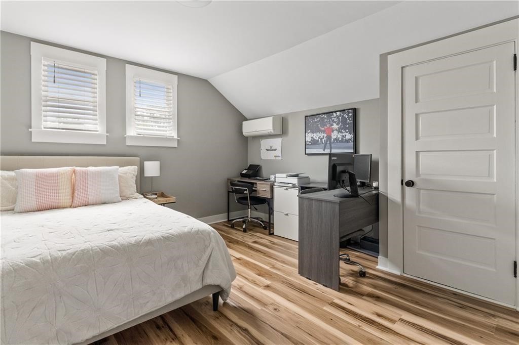 23 Pell Street Newport, RI 02840 - Photo 21 of 25