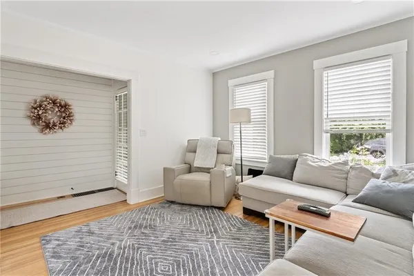 $10,000 | 23 Pell Street, Newport, RI 02840