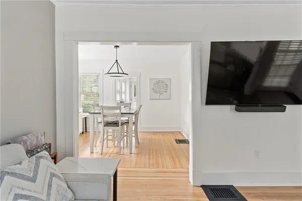 $10,000 | 23 Pell Street, Newport, RI 02840