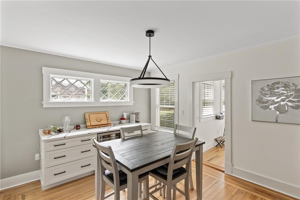 23 Pell Street Newport, RI 02840 - Photo 8 of 25