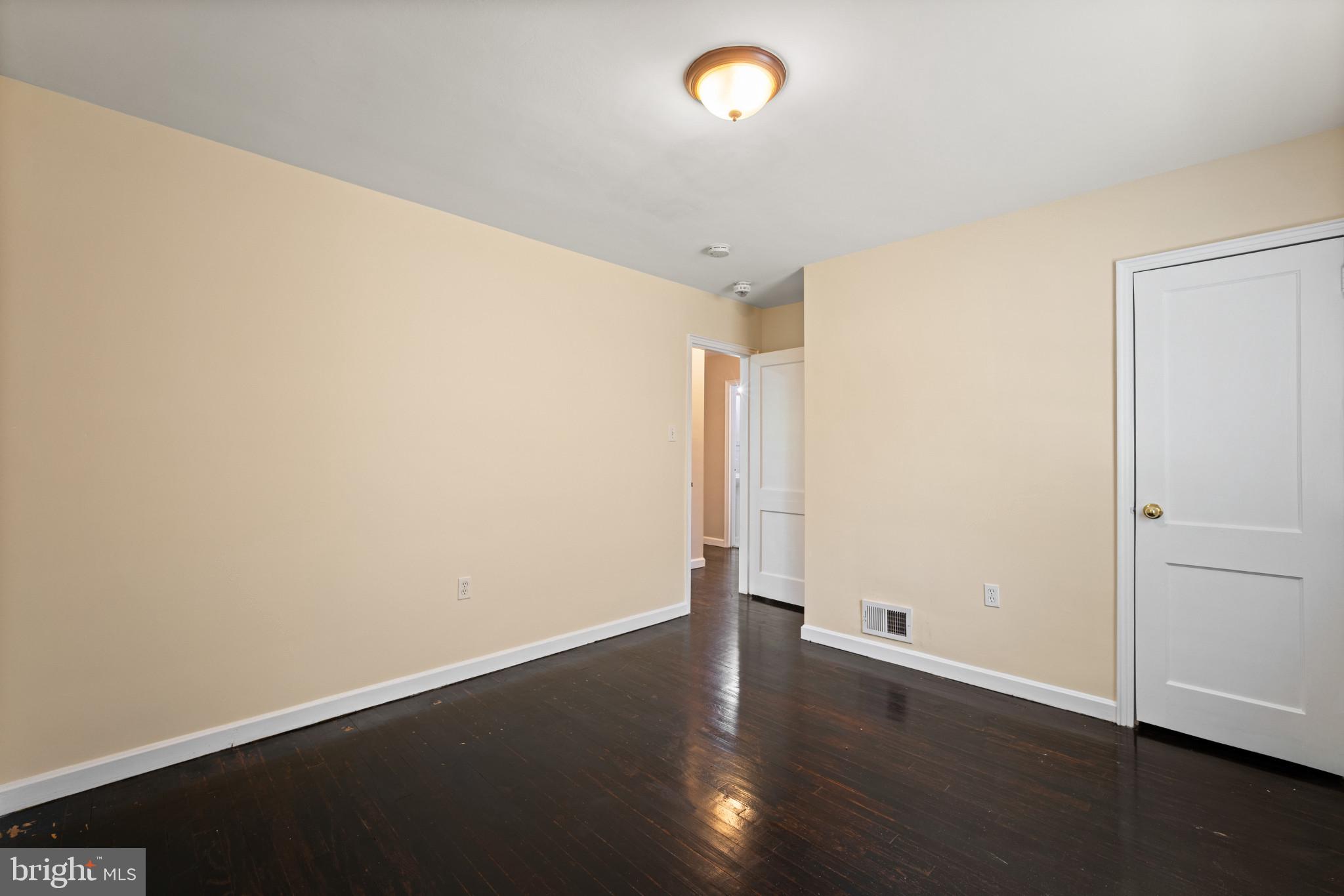 121 Whitmoor Terrace Silver Spring, MD 20901 - Photo 15 of 31