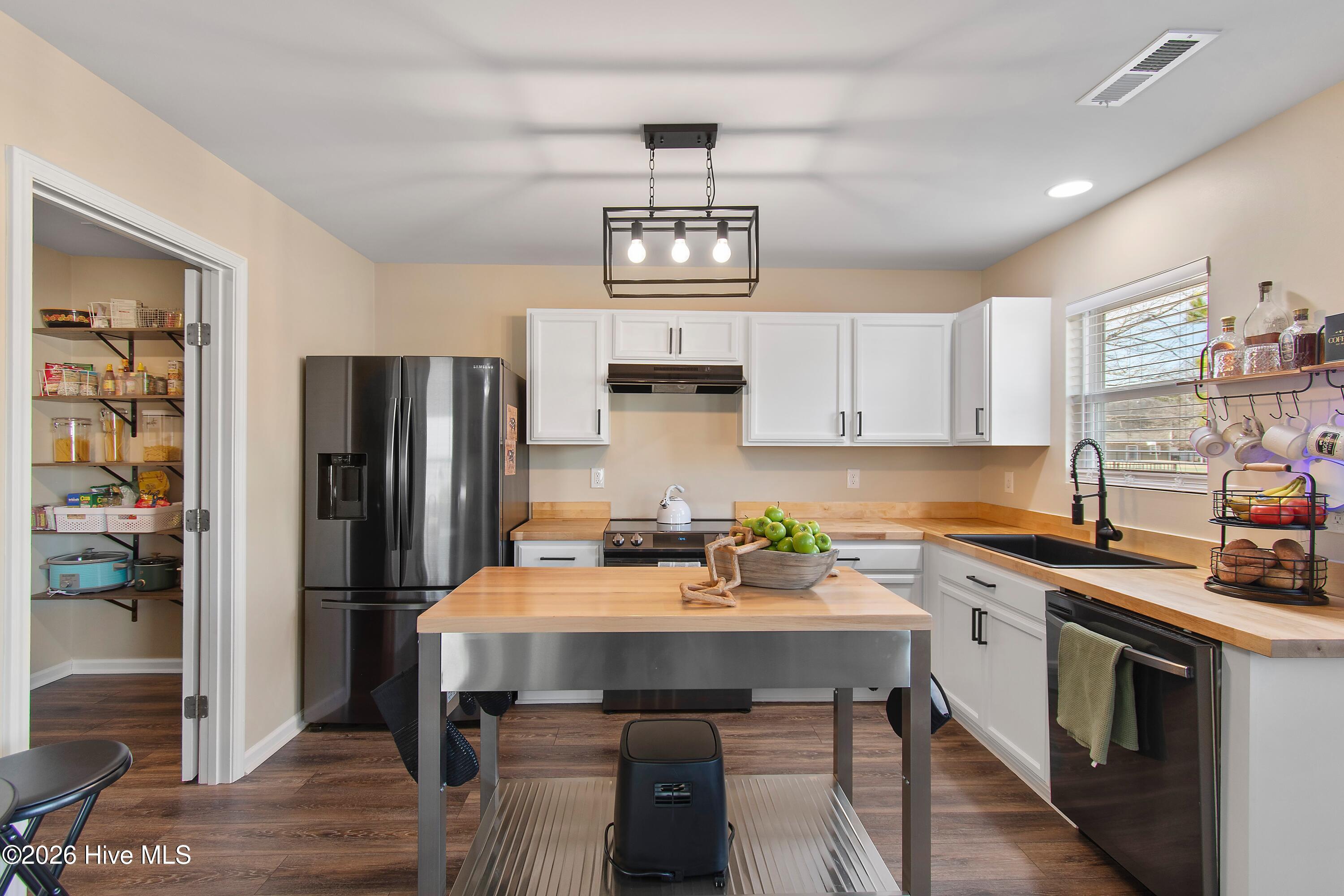 1491 Round Ridge Road Southeast Bolivia, NC 28422 - Photo 13 of 53 1491RoundRidgeRdSE - 19