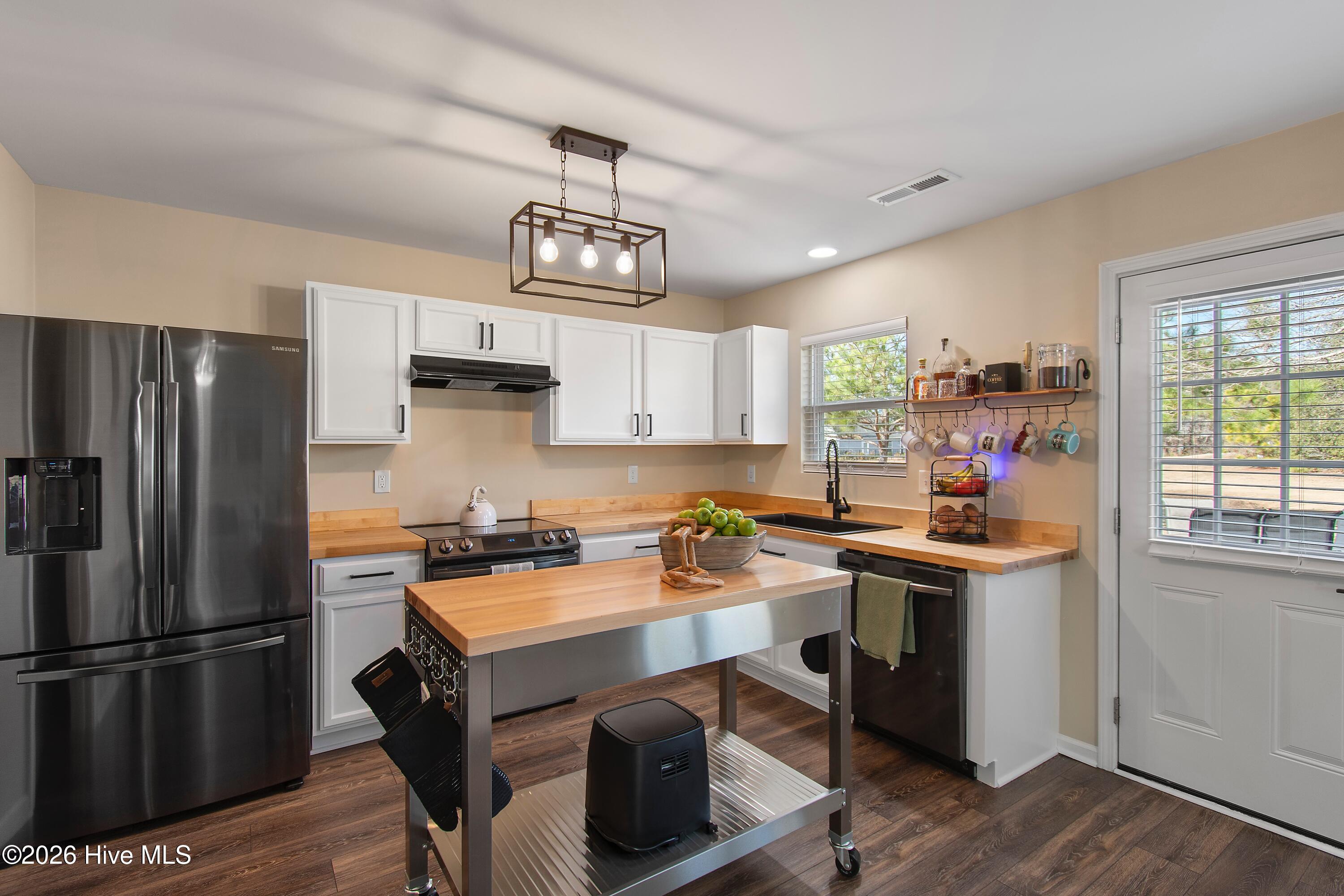 1491 Round Ridge Road Southeast Bolivia, NC 28422 - Photo 14 of 53 1491RoundRidgeRdSE - 20