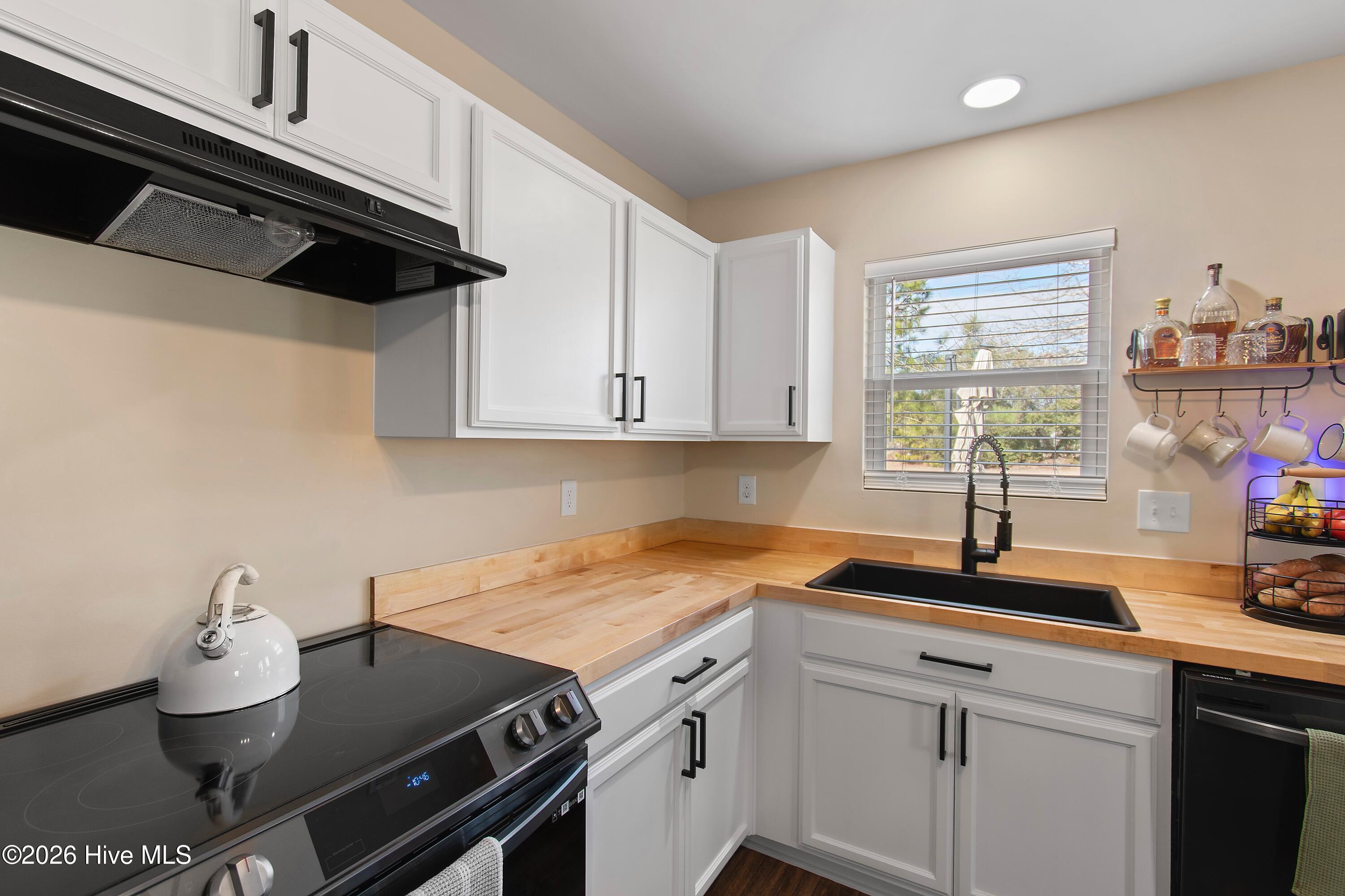 1491 Round Ridge Road Southeast Bolivia, NC 28422 - Photo 15 of 53 1491RoundRidgeRdSE - 21