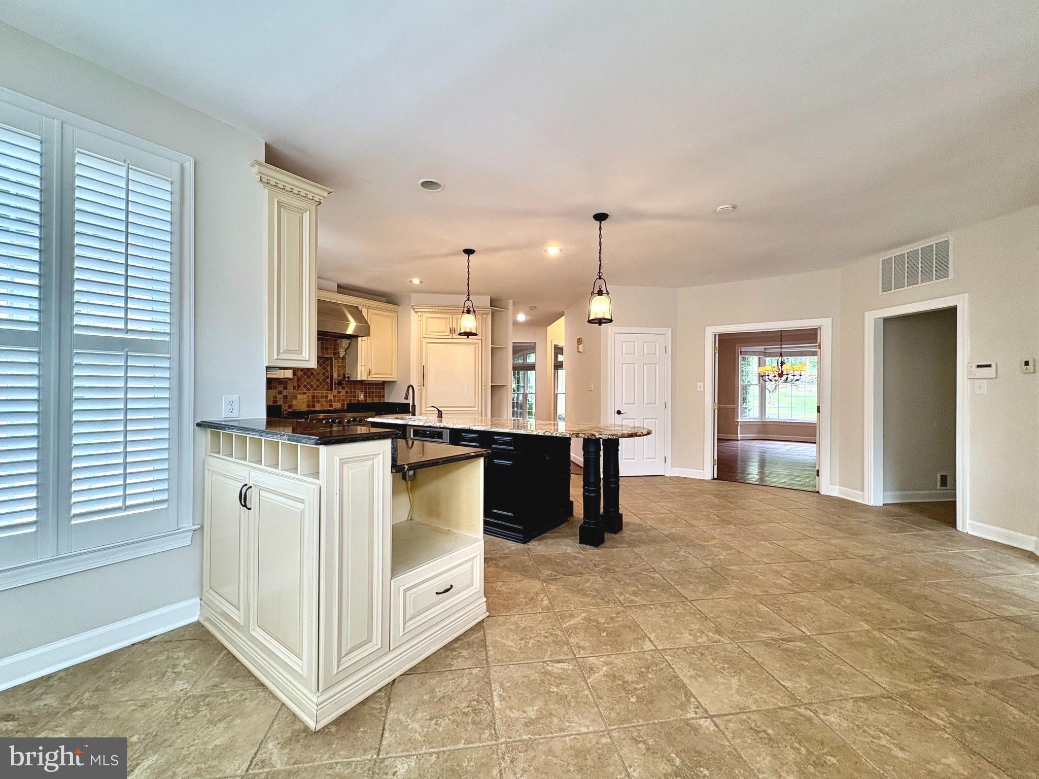 1151 Fieldview Drive Reston, VA 20194 - Photo 12 of 79