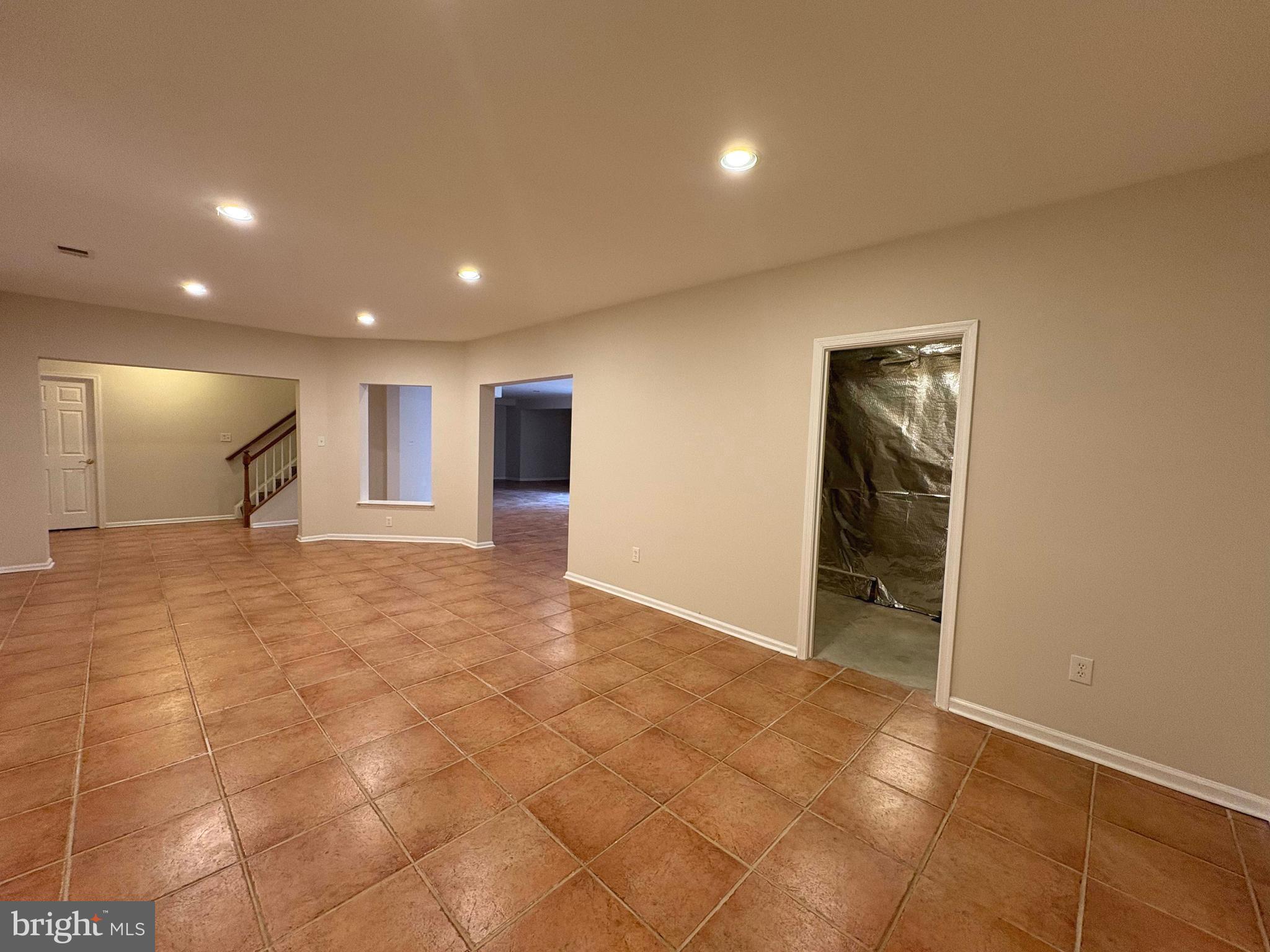 1151 Fieldview Drive Reston, VA 20194 - Photo 52 of 79 a view of an empty room