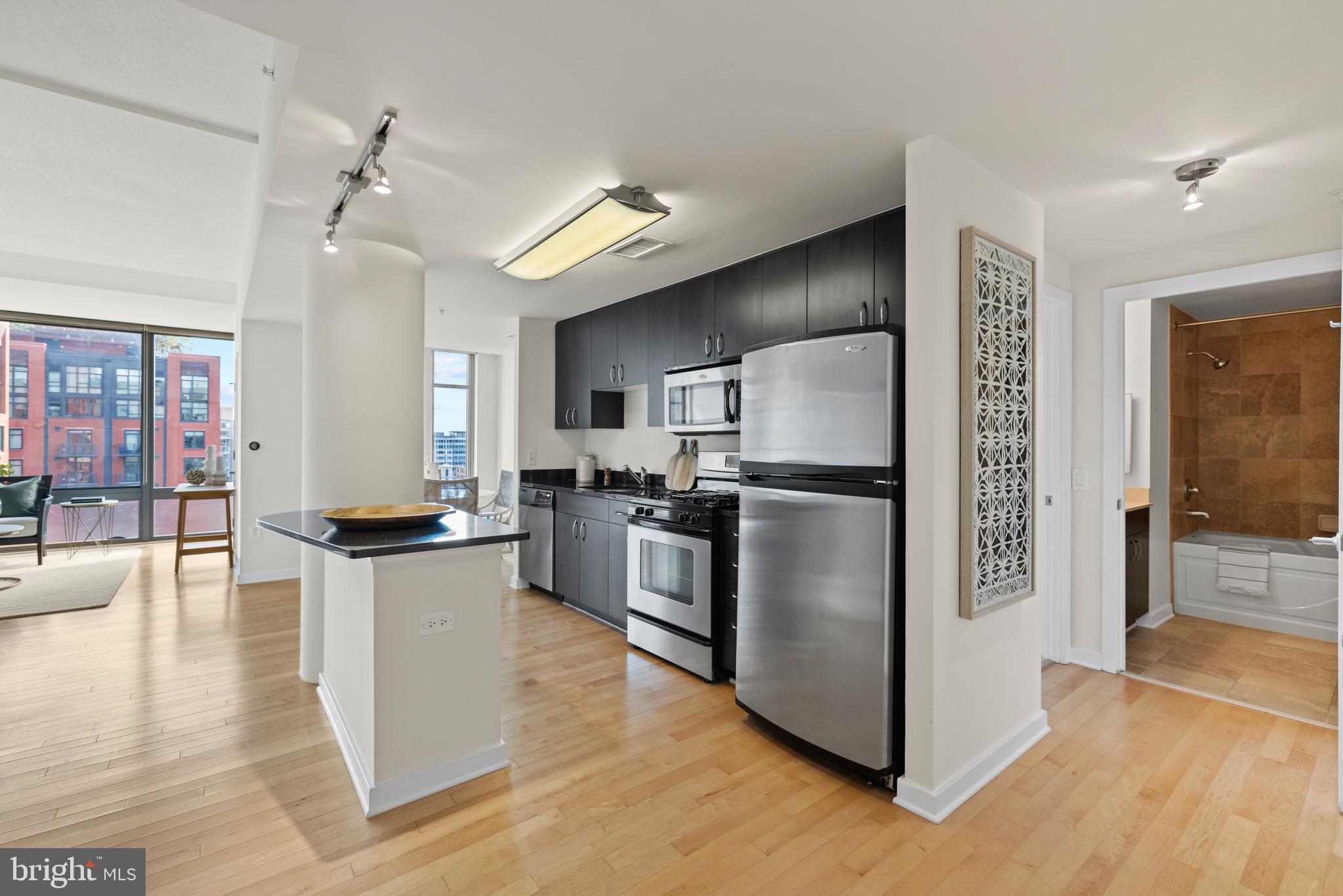 475 K Street Northwest, Unit 1017 Washington, DC 20001 - Photo 14 of 33 Gallery Image 14