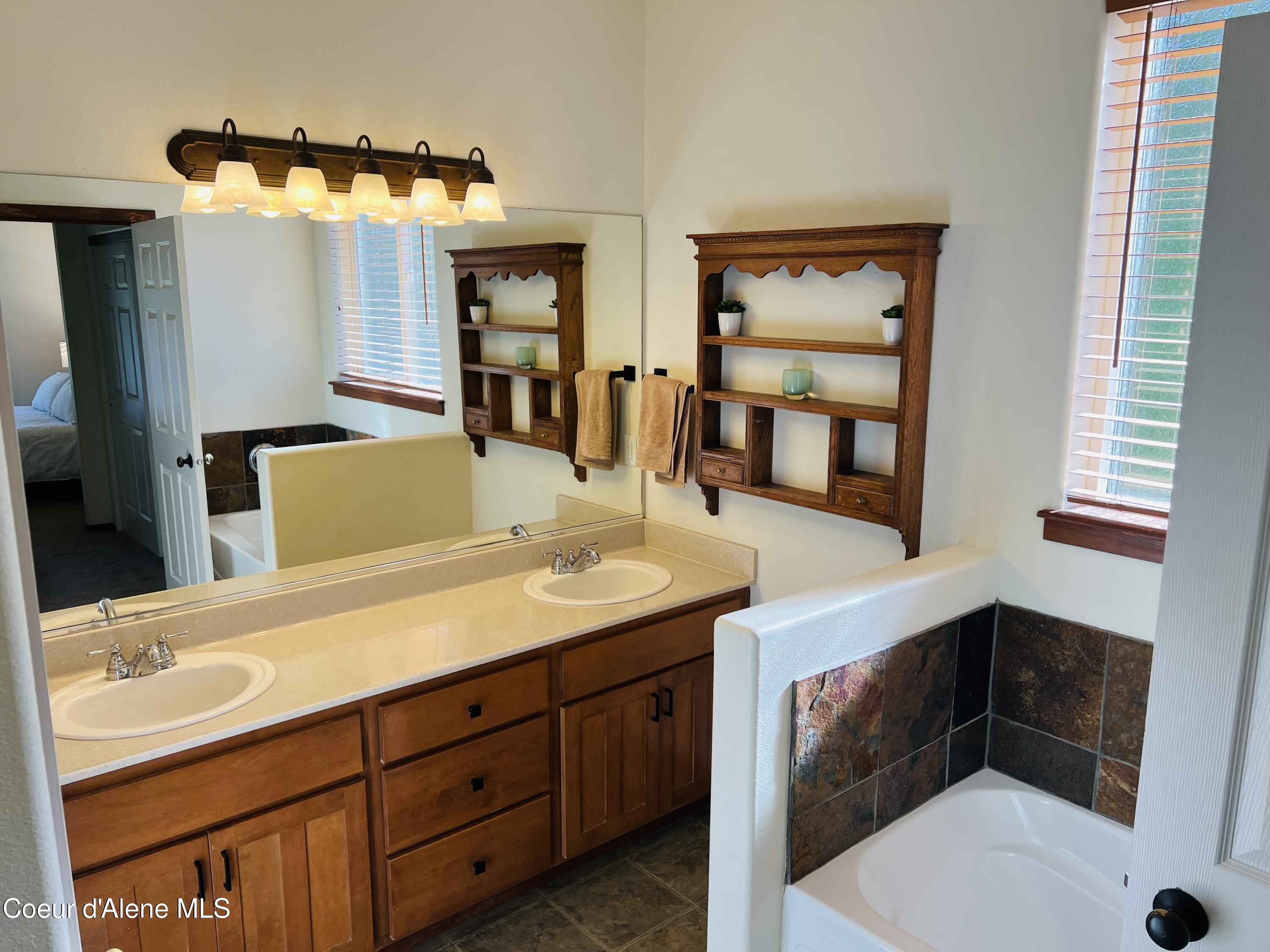 3588 West Loxton Loop Coeur D'Alene, ID 83815 - Photo 15 of 50 IMG_4345