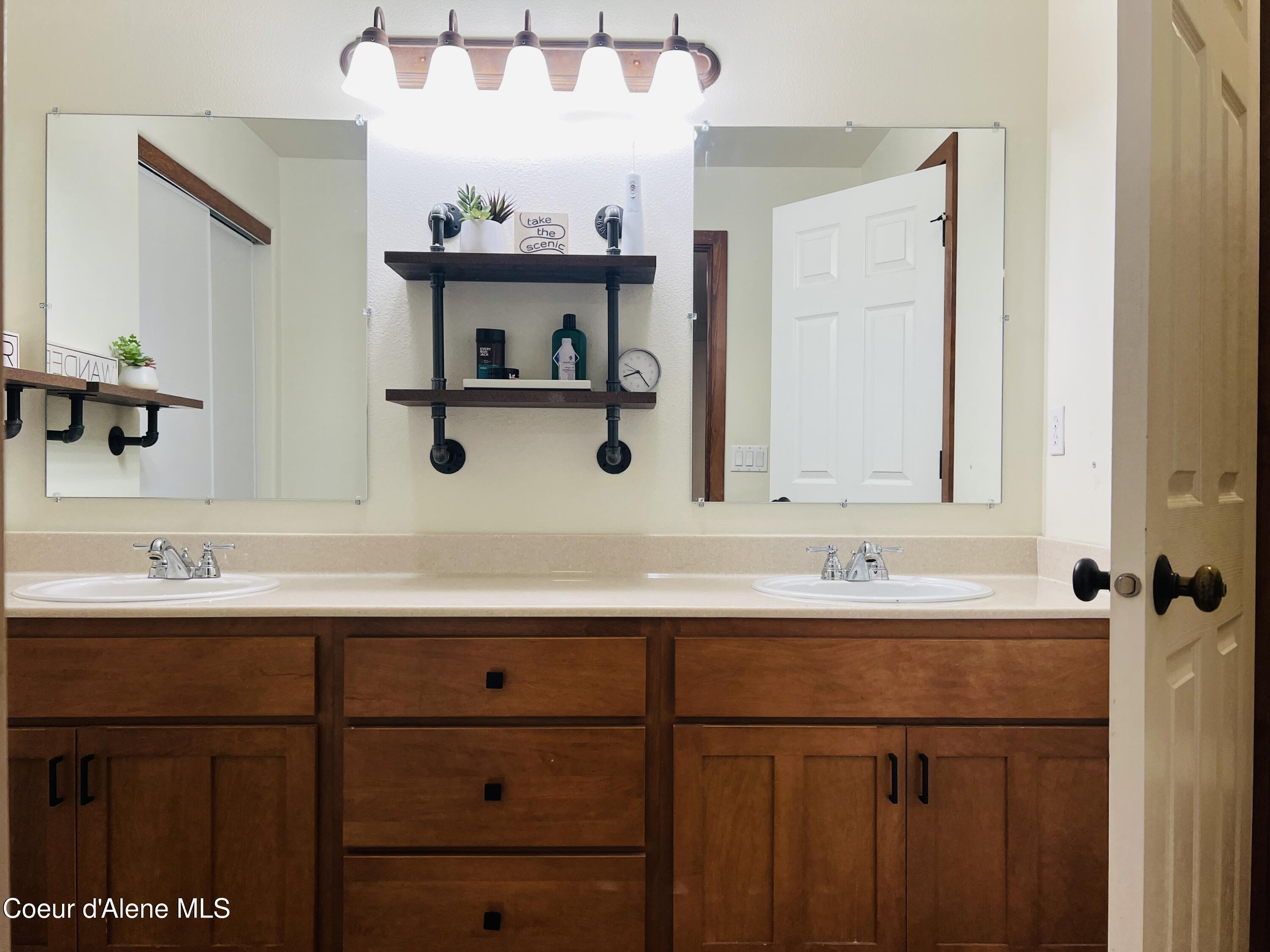 3588 West Loxton Loop Coeur D'Alene, ID 83815 - Photo 36 of 50 IMG_4229