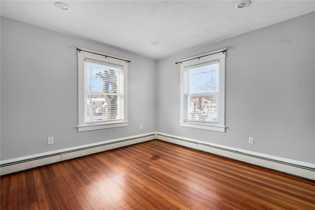 2 Overbrook Avenue Warwick, RI 02889 - Photo 22 of 24