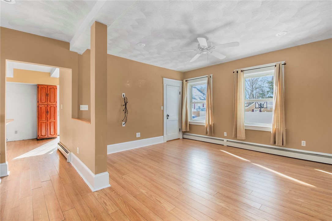 2 Overbrook Avenue Warwick, RI 02889 - Photo 8 of 24