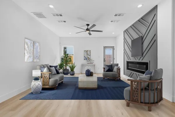 $318,000 | 2532 Lowery Street, Dallas, TX 75215