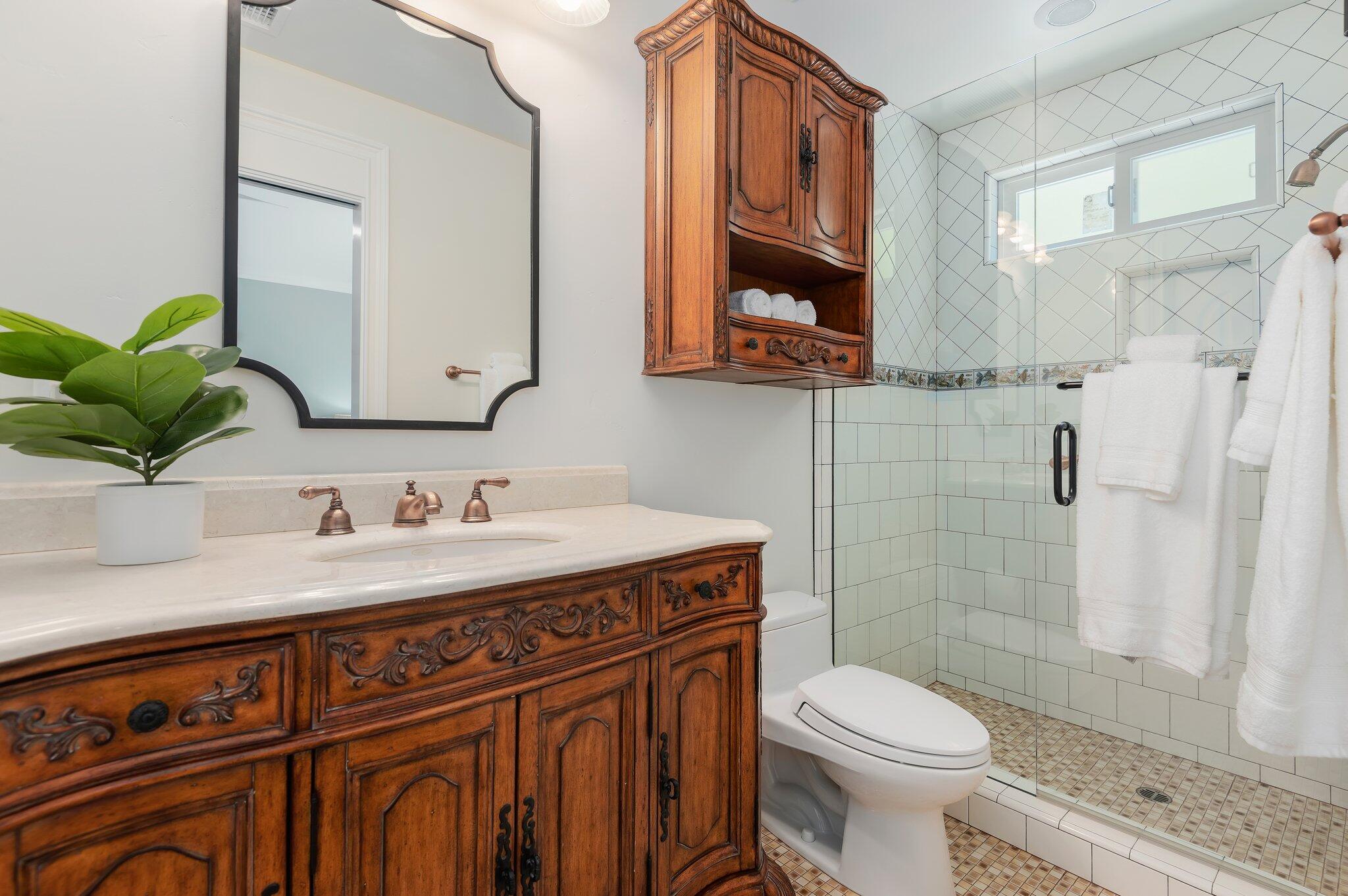 964 Garcia Road Santa Barbara, CA 93103 - Photo 26 of 48 44-web-or-mls-44 - Bathroom 3