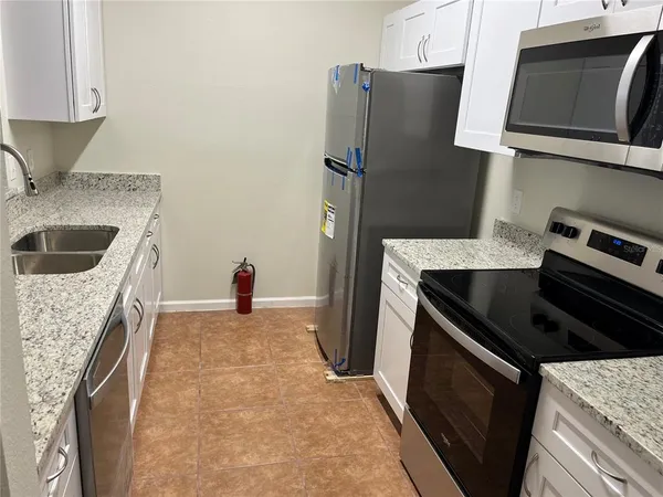 $1,900 | 3190 Dante Drive, Unit 308, Orlando, FL 32835