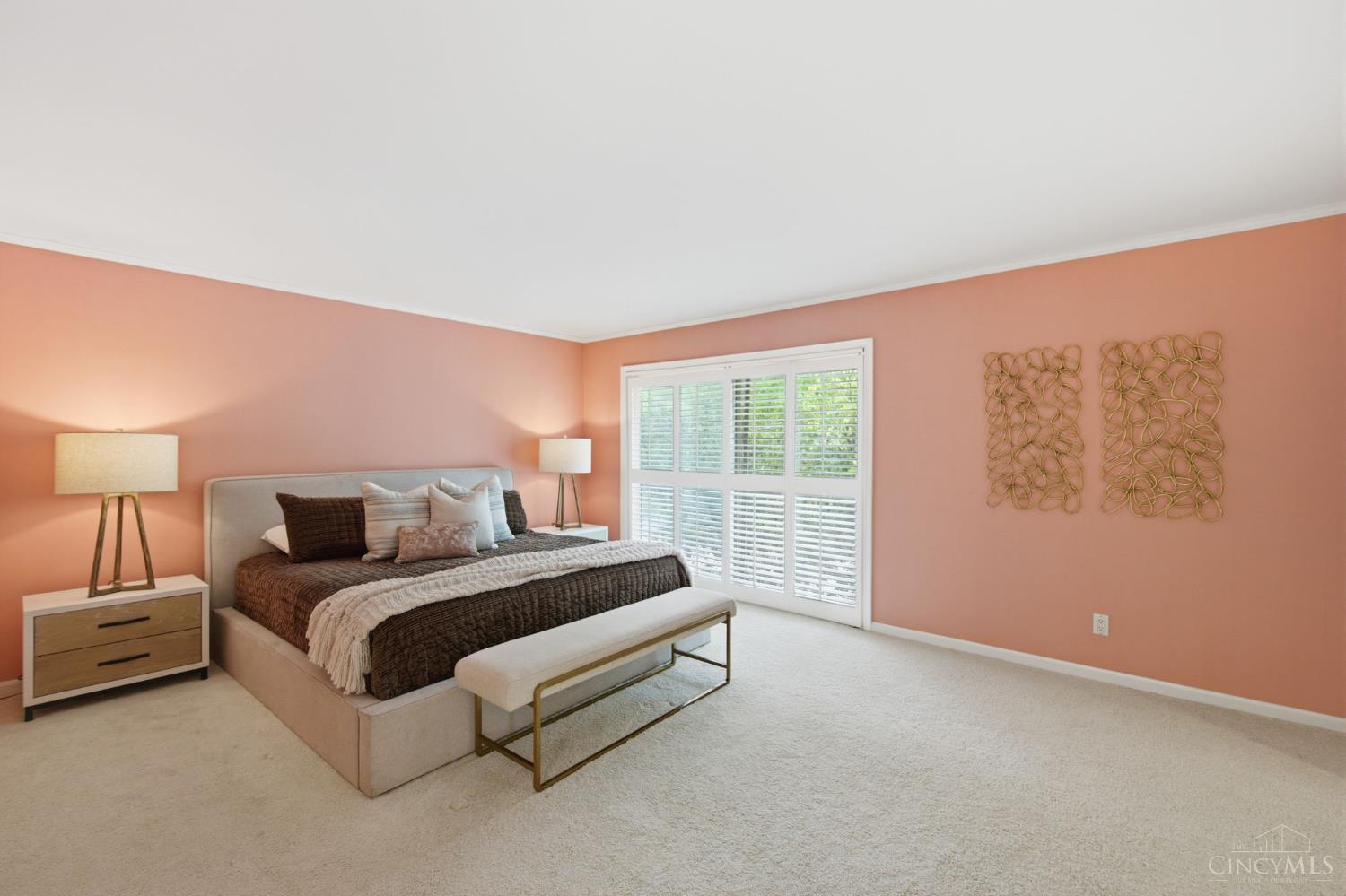 9546 Cunningham Road Cincinnati, OH 45243 - Photo 31 of 95