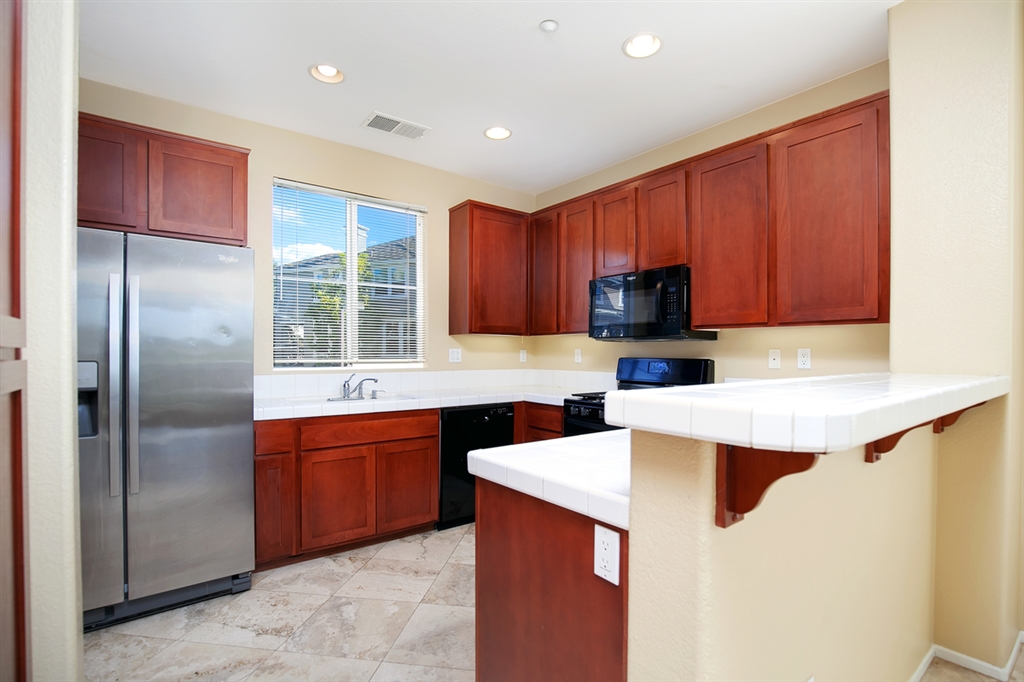 1574 Hackberry Place Chula Vista, CA 91915 - Photo 8 of 25