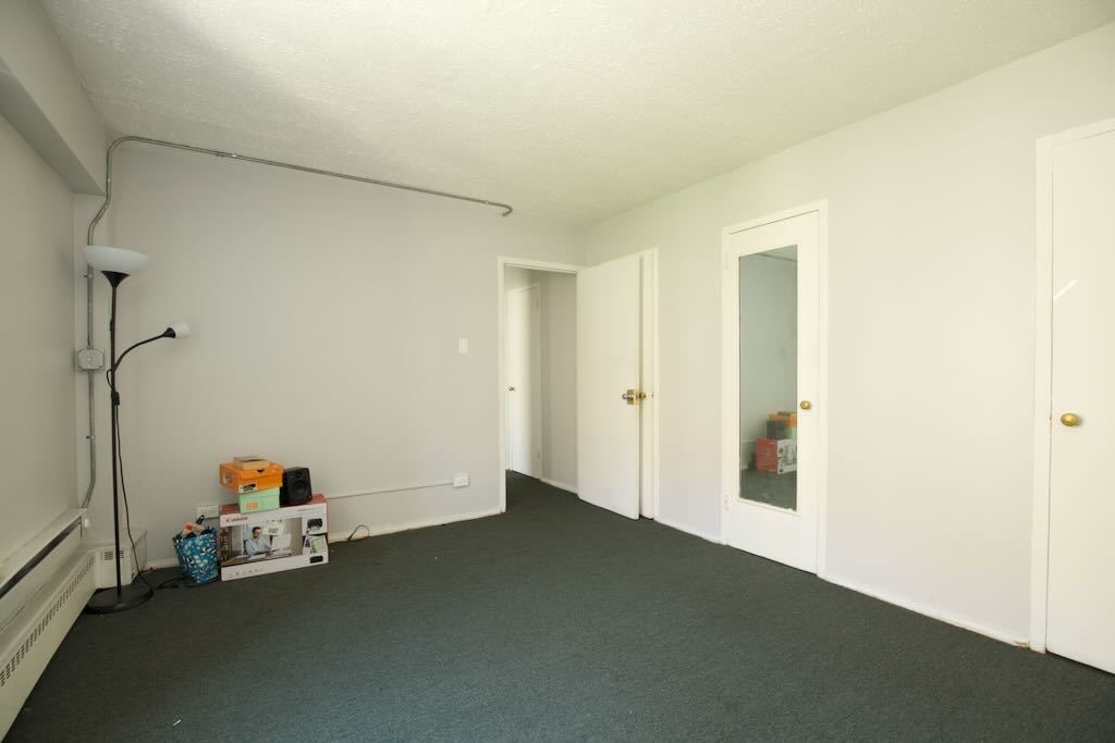 7333 North Ridge Boulevard, Unit 201 Chicago, IL 60645 - Photo 12 of 17