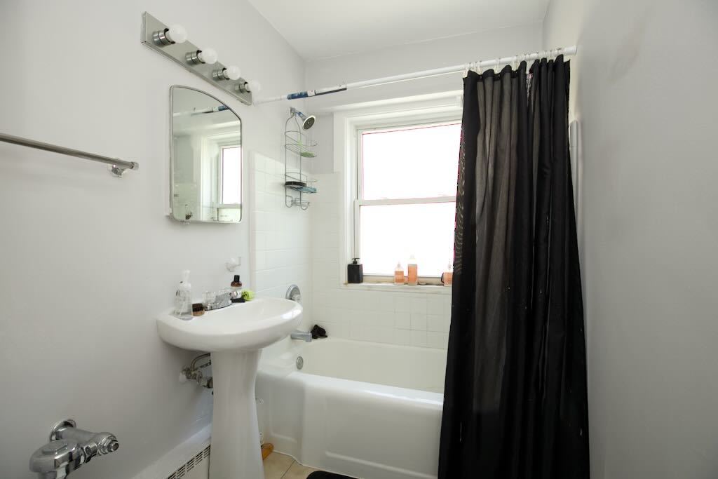 7333 North Ridge Boulevard, Unit 201 Chicago, IL 60645 - Photo 14 of 17