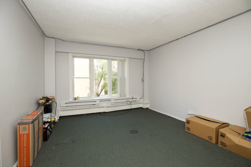 7333 North Ridge Boulevard, Unit 201 Chicago, IL 60645 - Photo 5 of 17