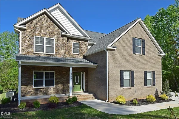$849,000 | 3924 Fox Grove Trail, Greensboro, NC 27406