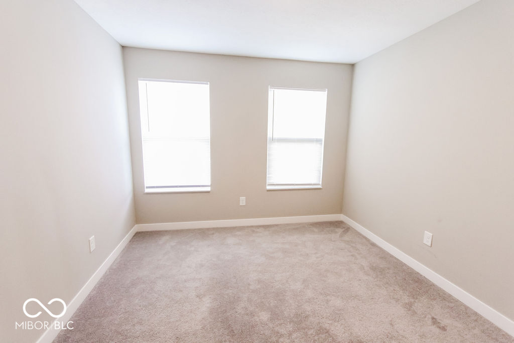 9575 Crossfield Road Avon, IN 46123 - Photo 43 of 61 Gallery Image 43