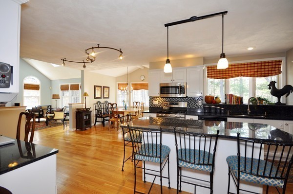 113 Riverbend Drive Groton, MA 01450 - Photo 6 of 17