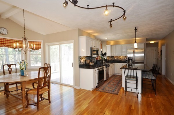 113 Riverbend Drive Groton, MA 01450 - Photo 7 of 17
