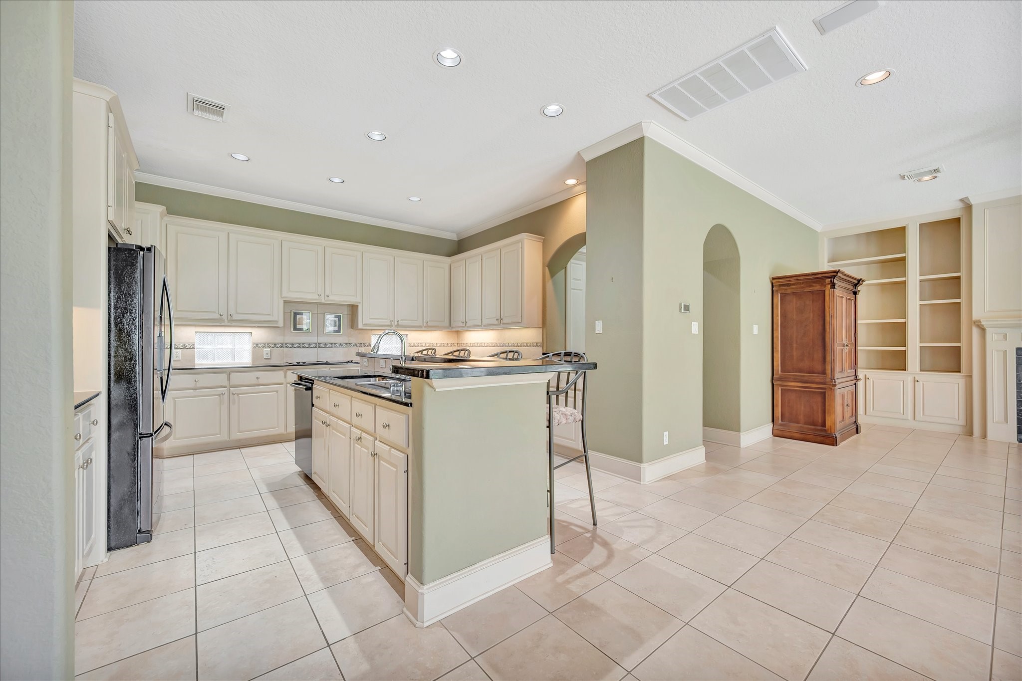 604 Harborside Way Kemah, TX 77565 - Photo 22 of 46