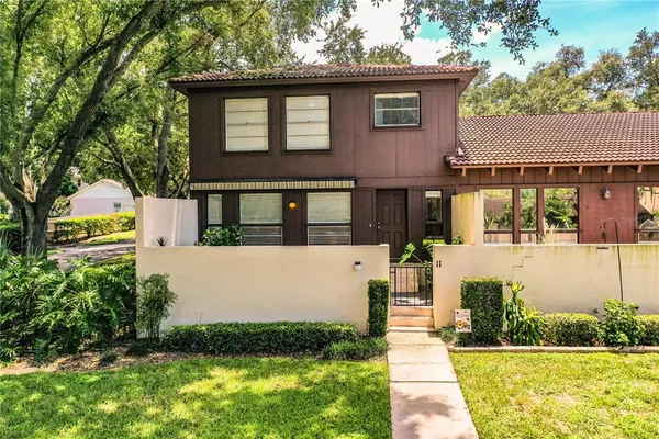 $349,000 | 11 Loma Verde, Unit 11, Lakeland, FL 33813