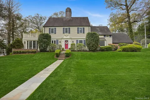 $1,750,000 | 224 Old Colony Road, Hartsdale, NY 10530