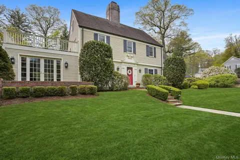 $1,750,000 | 224 Old Colony Road, Hartsdale, NY 10530