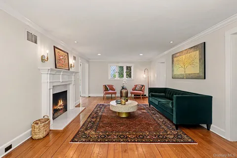 $1,750,000 | 224 Old Colony Road, Hartsdale, NY 10530