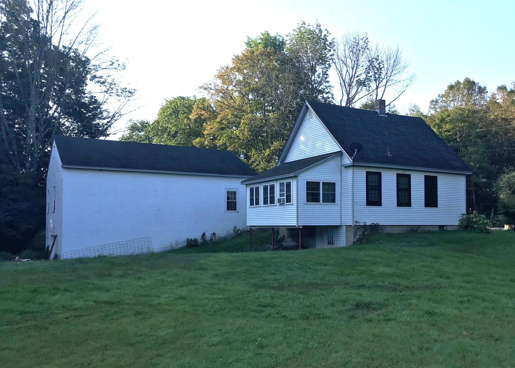 314 Old Bay Road New Durham, NH 03855 - Photo 2 of 11