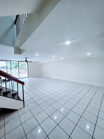 $3,450 | 793 Northeast 206th Street, Miami, FL 33179