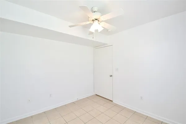 $1,500 | 1120 Holt Avenue, Waco, TX 76706