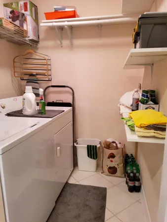 $1,950 | 1801 North Flagler Drive, Unit 128, West Palm Beach, FL 33407