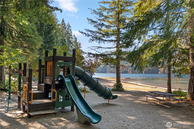 $249,000 | 71 East Hamma Hamma Drive, Hoodsport, WA 98548