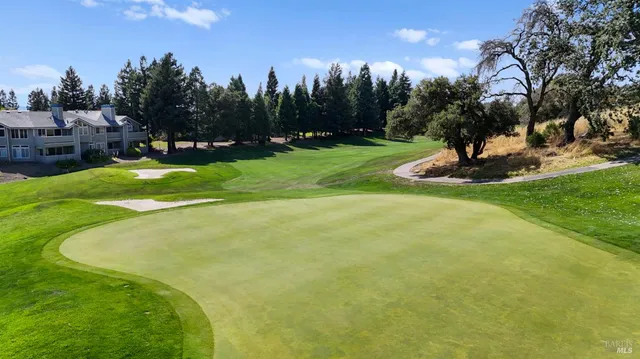 $499,000 | 2111 Stonefield Lane, Santa Rosa, CA 95403