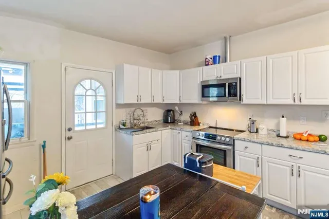 $650,000 | 1124 Belmont Avenue, North Haledon, NJ 07508