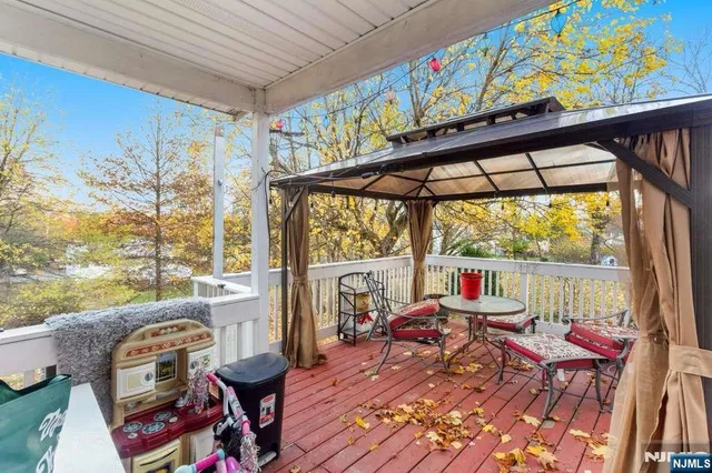 $650,000 | 1124 Belmont Avenue, North Haledon, NJ 07508