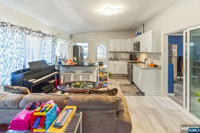 $650,000 | 1124 Belmont Avenue, North Haledon, NJ 07508