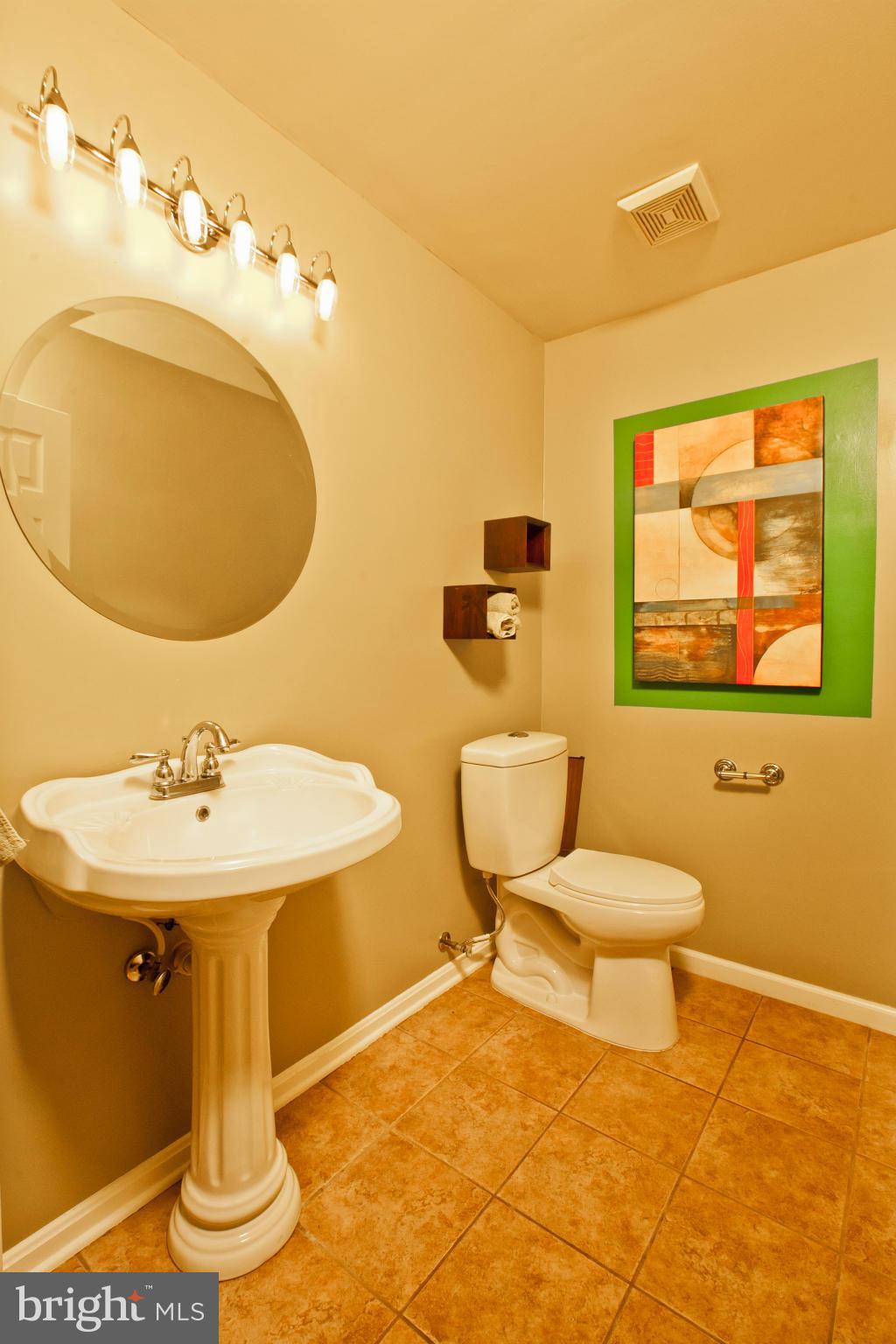 10827 Shanktown Road Big Pool, MD 21711 - Photo 13 of 30 Bath