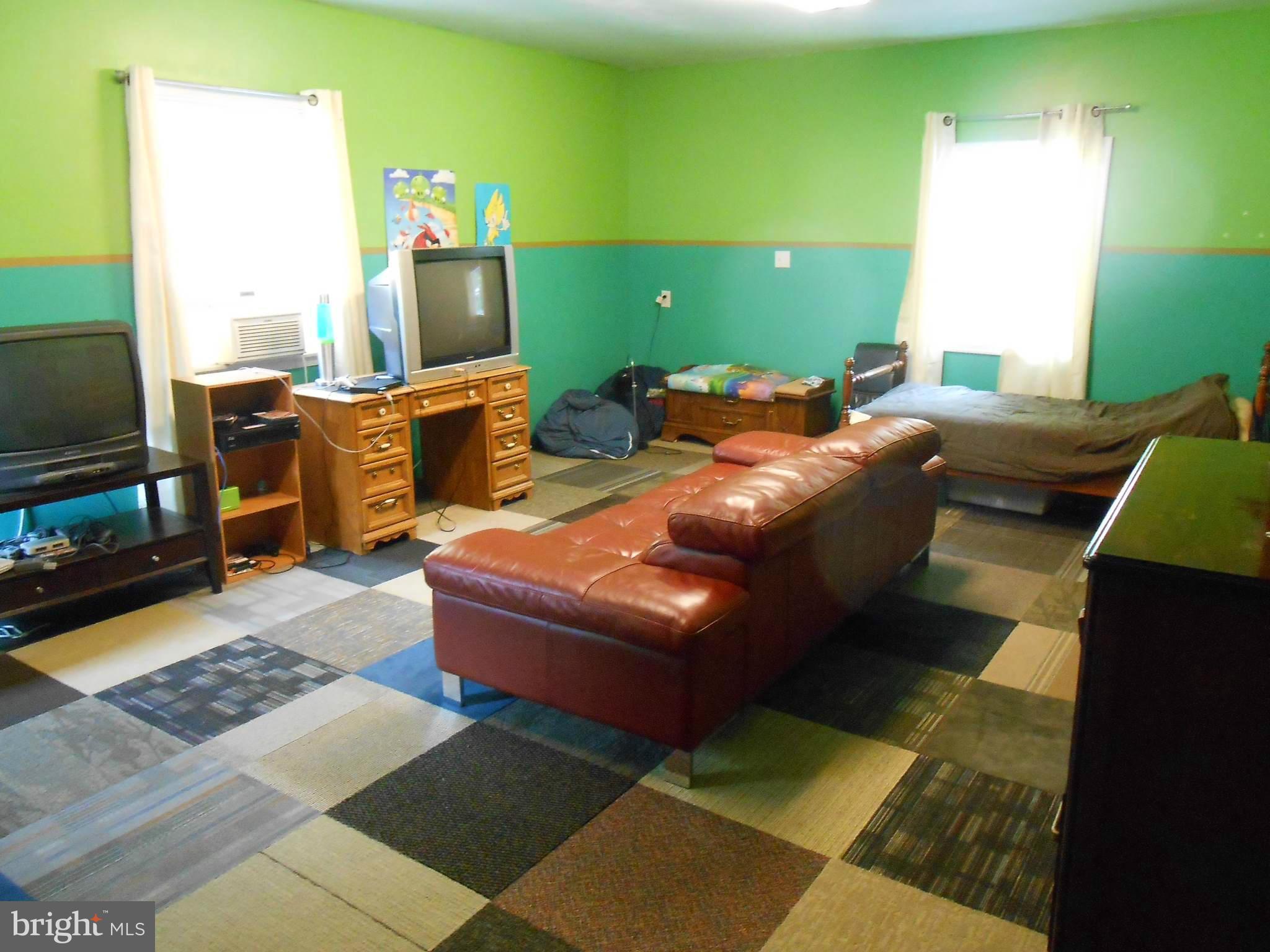 10827 Shanktown Road Big Pool, MD 21711 - Photo 22 of 30 Bedroom