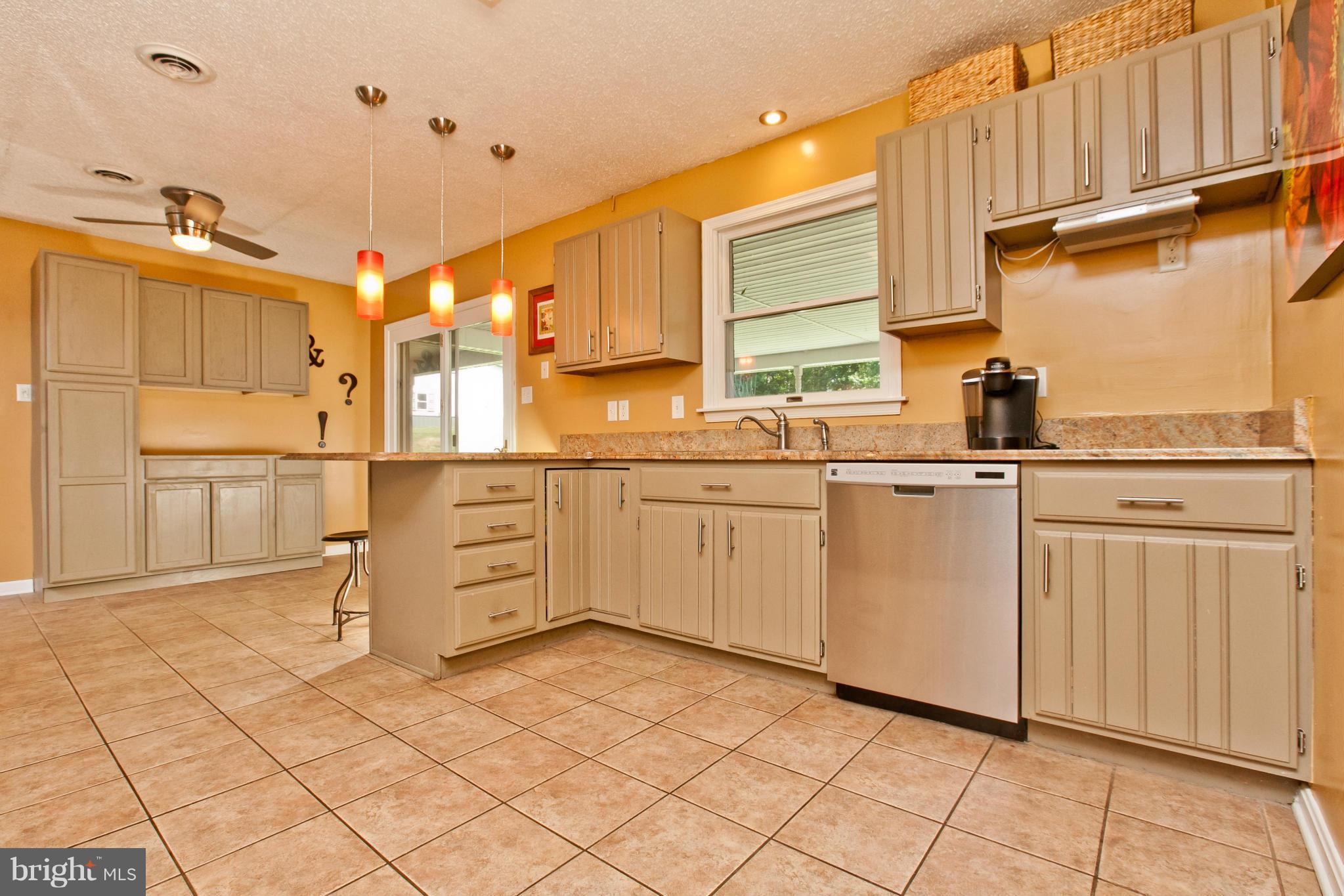 10827 Shanktown Road Big Pool, MD 21711 - Photo 6 of 30 Kitchen
