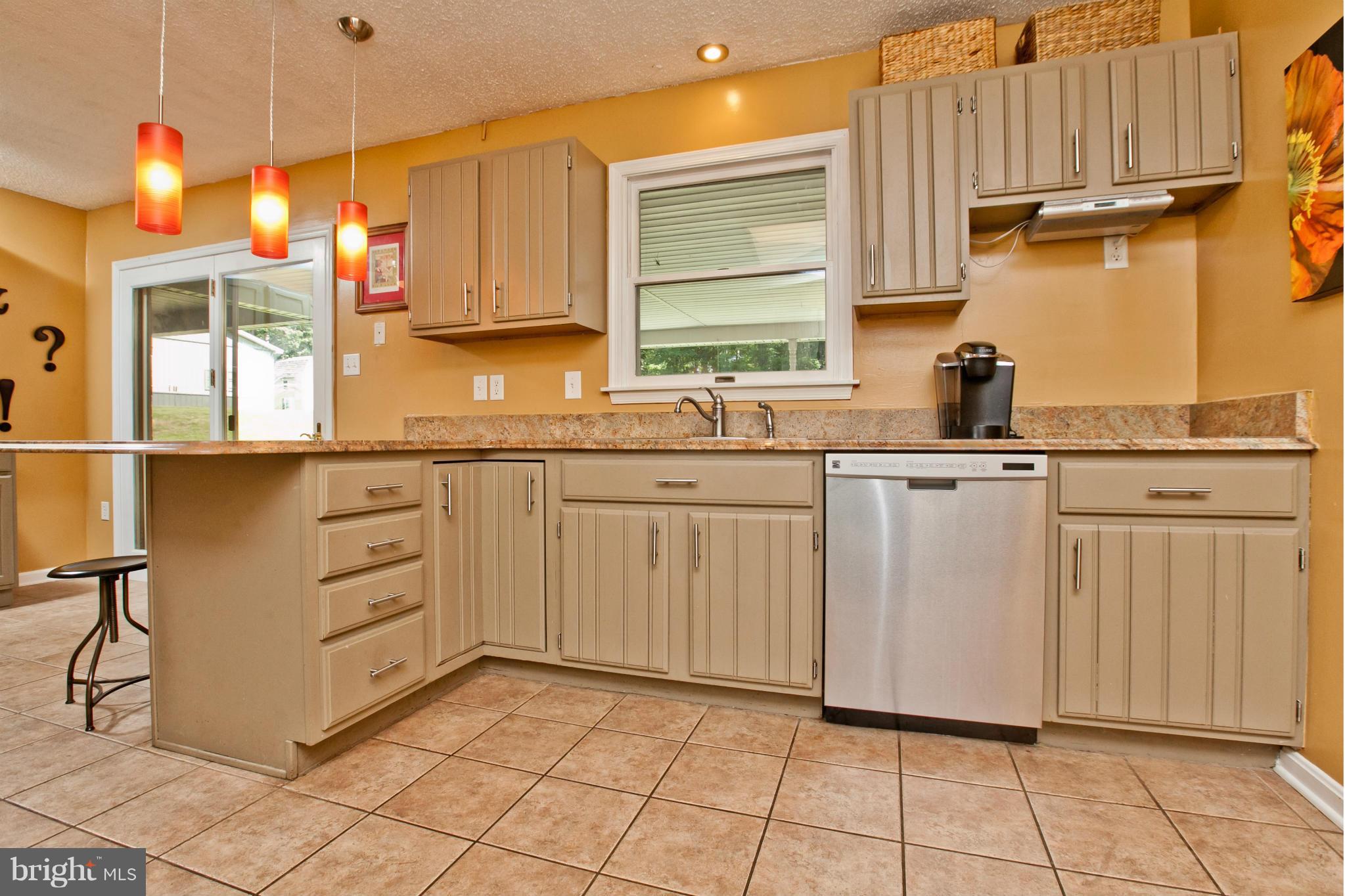 10827 Shanktown Road Big Pool, MD 21711 - Photo 10 of 30 Kitchen